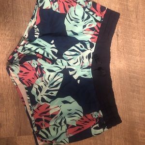 Patagonia Women’s Nine Trails 4” shorts